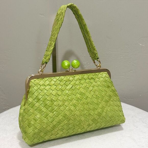 Lime Woven Leather Handmade “Candy” Shaped Kisslock Clutch/Wristlet/Crossbody - Picture 1 of 14
